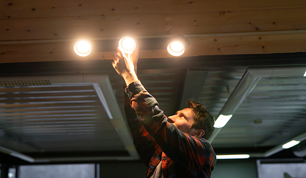 Cove Lighting Fixtures